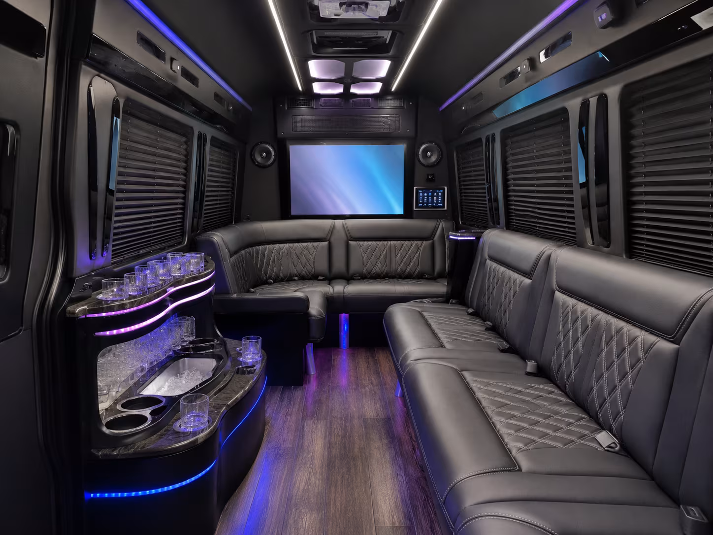 charter bus shuttles to philadelphia international airport phl from hamilton