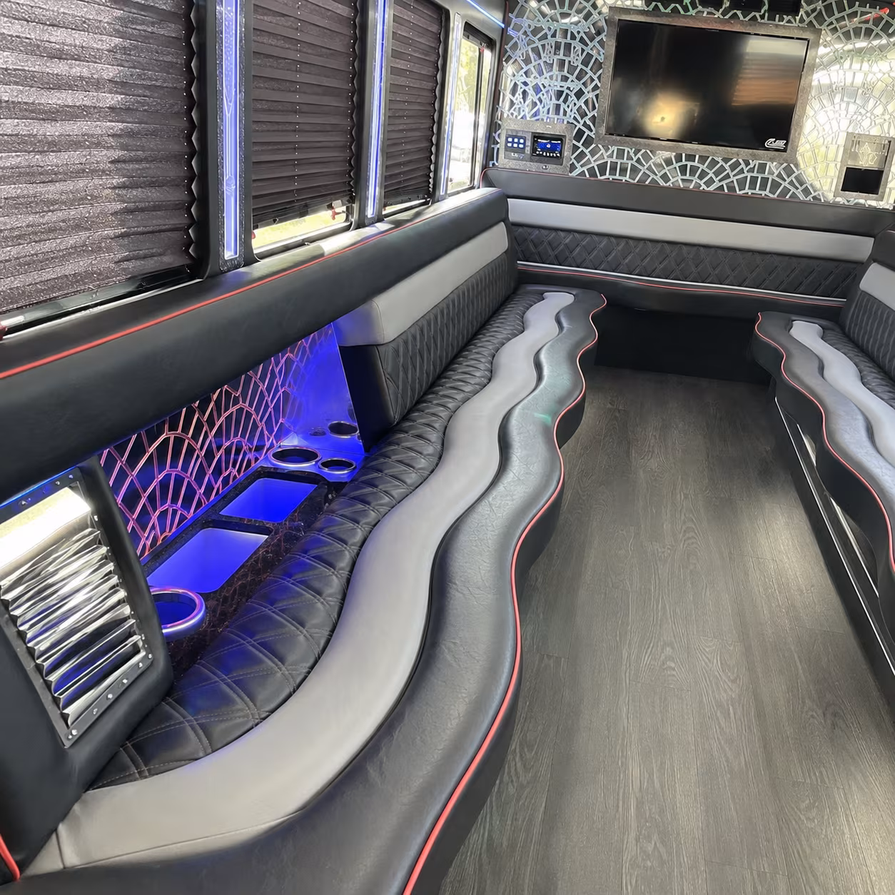 hamilton party bus rental 2